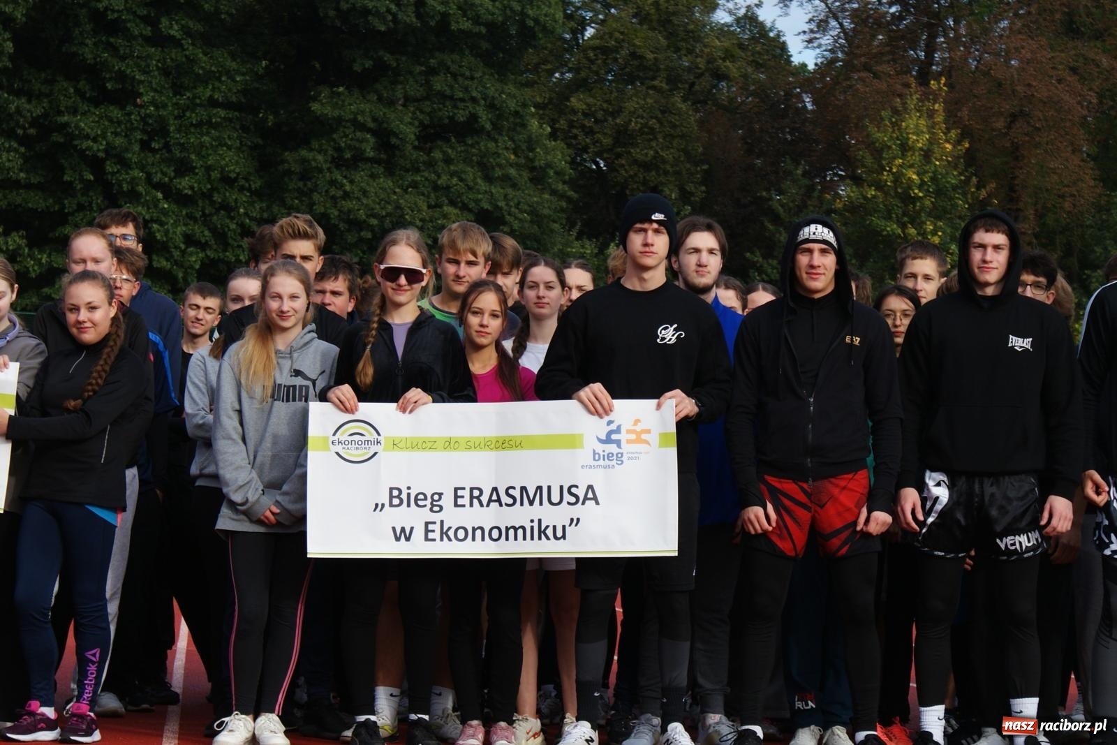 Zdjęcie w galerii na portalu naszraciborz.pl: Ekonomik nie zwalnia tempa – ponad 600 km w Biegu Erasmusa wiadomości z regionu