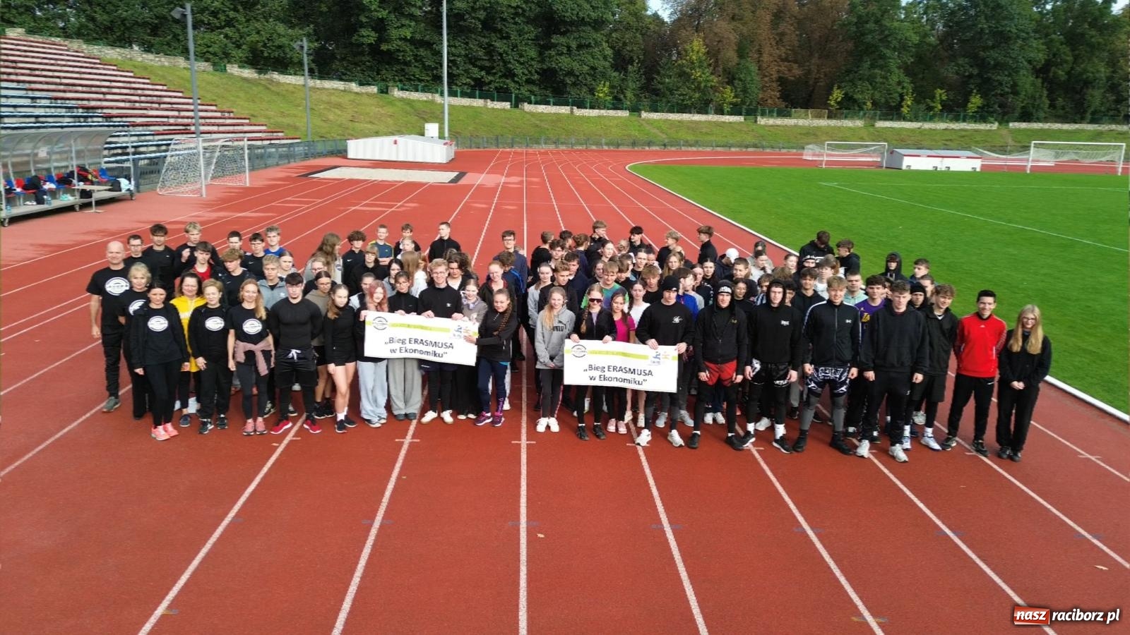 Zdjęcie w galerii na portalu naszraciborz.pl: Ekonomik nie zwalnia tempa – ponad 600 km w Biegu Erasmusa wiadomości z regionu