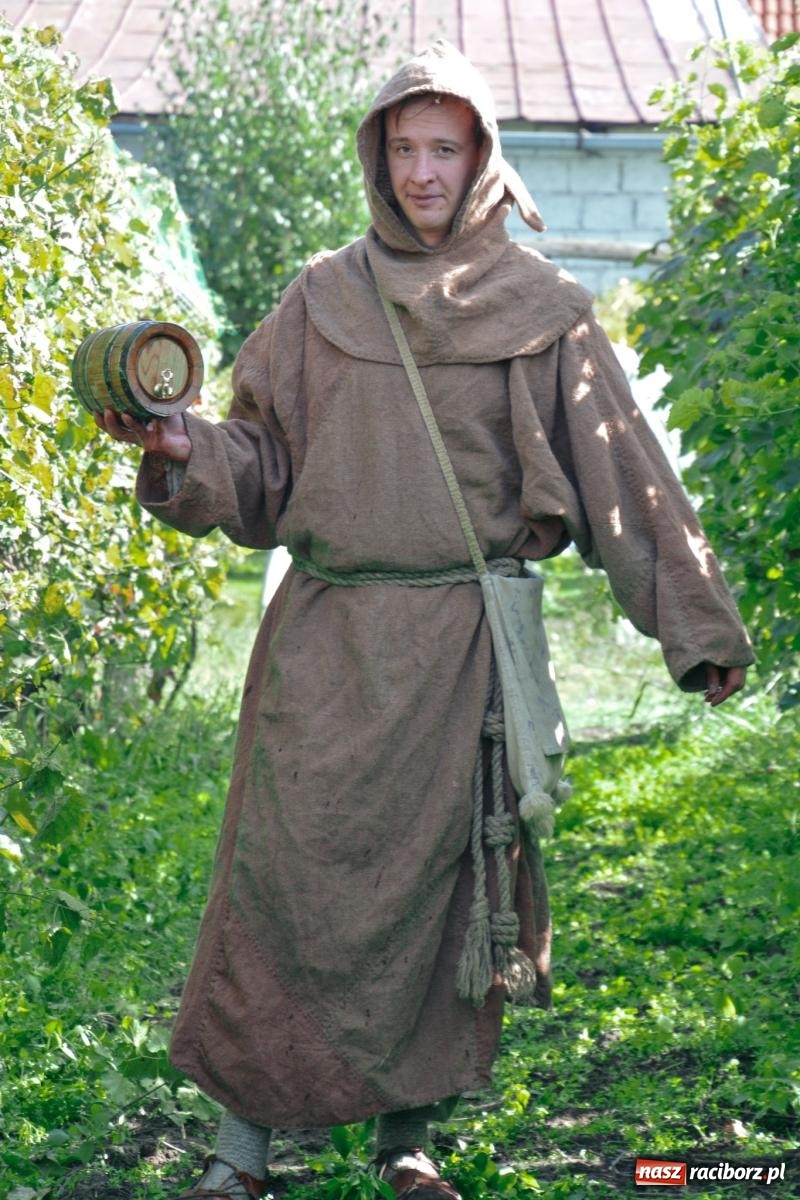 Zdjęcie w galerii na portalu naszraciborz.pl: Niebiosa okazały się łaskawe. Słoneczne winobranie w Trolikówce w Krowiarkach [FOTO i WIDEO] wiadomości z regionu