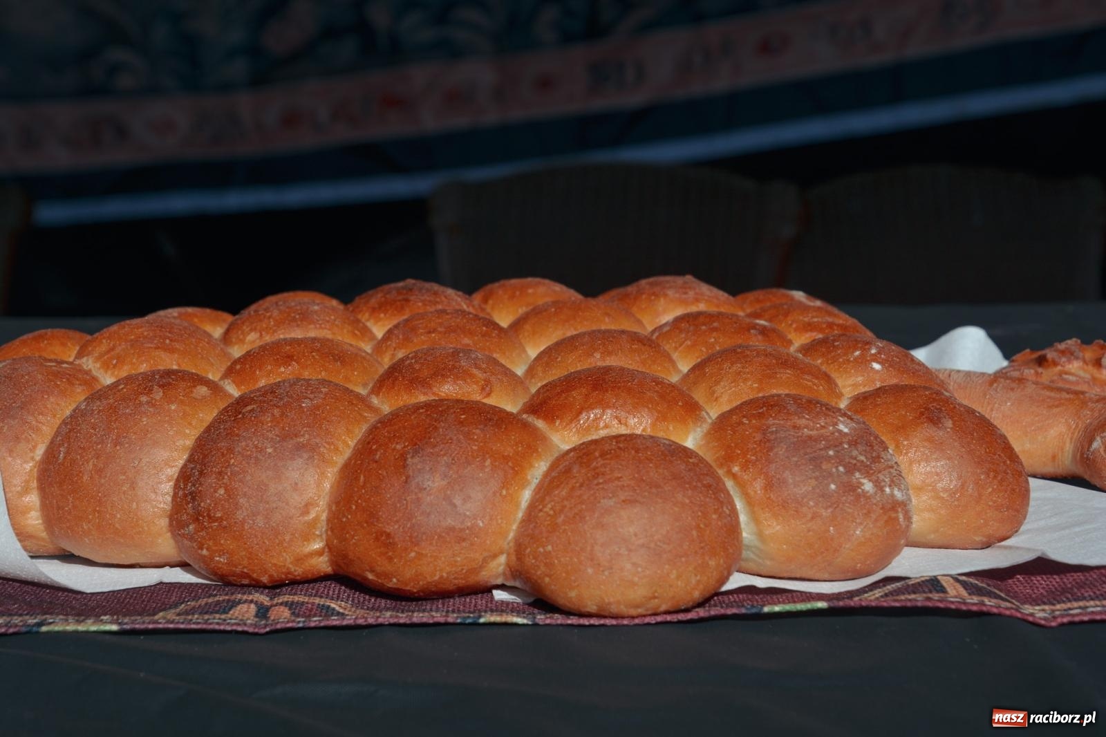 Zdjęcie w galerii na portalu naszraciborz.pl: Niebiosa okazały się łaskawe. Słoneczne winobranie w Trolikówce w Krowiarkach [FOTO i WIDEO] wiadomości z regionu