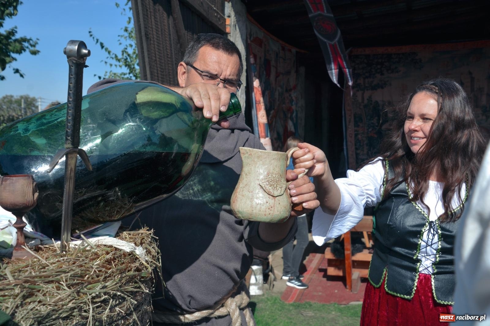 Zdjęcie w galerii na portalu naszraciborz.pl: Niebiosa okazały się łaskawe. Słoneczne winobranie w Trolikówce w Krowiarkach [FOTO i WIDEO] wiadomości z regionu