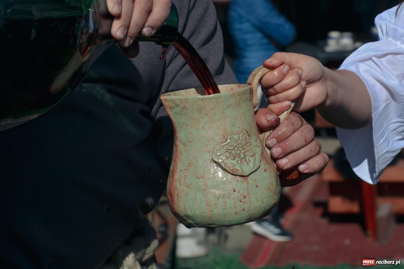 Zdjęcie w galerii na portalu naszraciborz.pl: Niebiosa okazały się łaskawe. Słoneczne winobranie w Trolikówce w Krowiarkach [FOTO i WIDEO] wiadomości z regionu