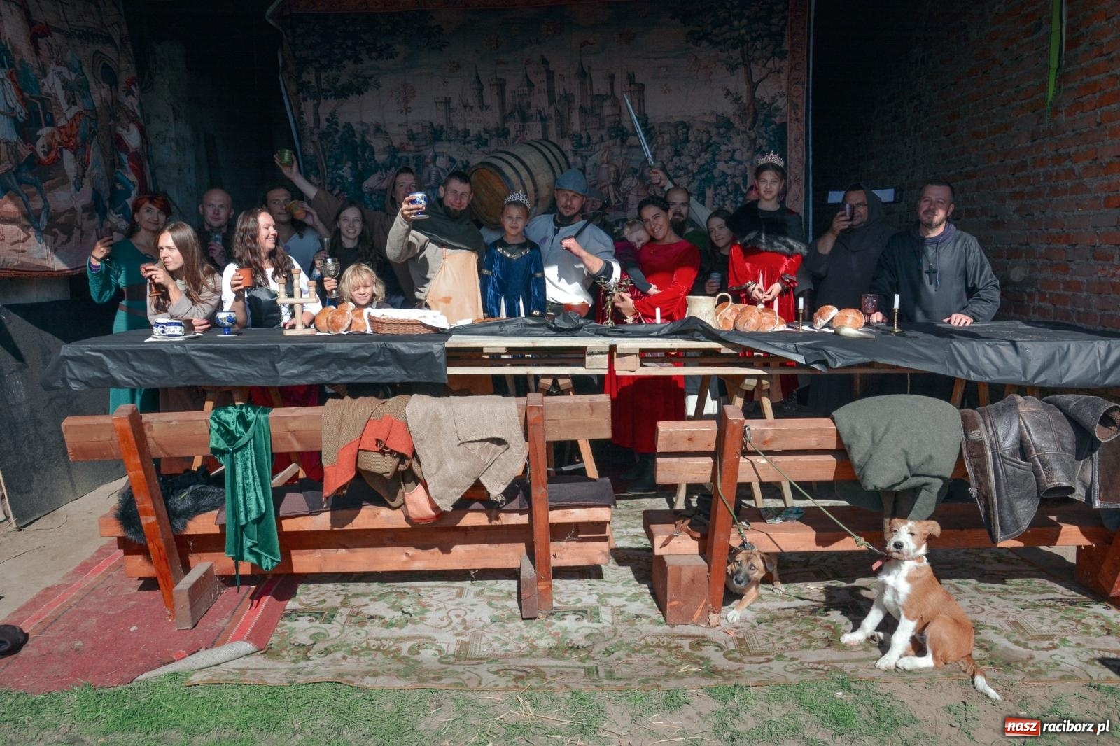 Zdjęcie w galerii na portalu naszraciborz.pl: Niebiosa okazały się łaskawe. Słoneczne winobranie w Trolikówce w Krowiarkach [FOTO i WIDEO] wiadomości z regionu