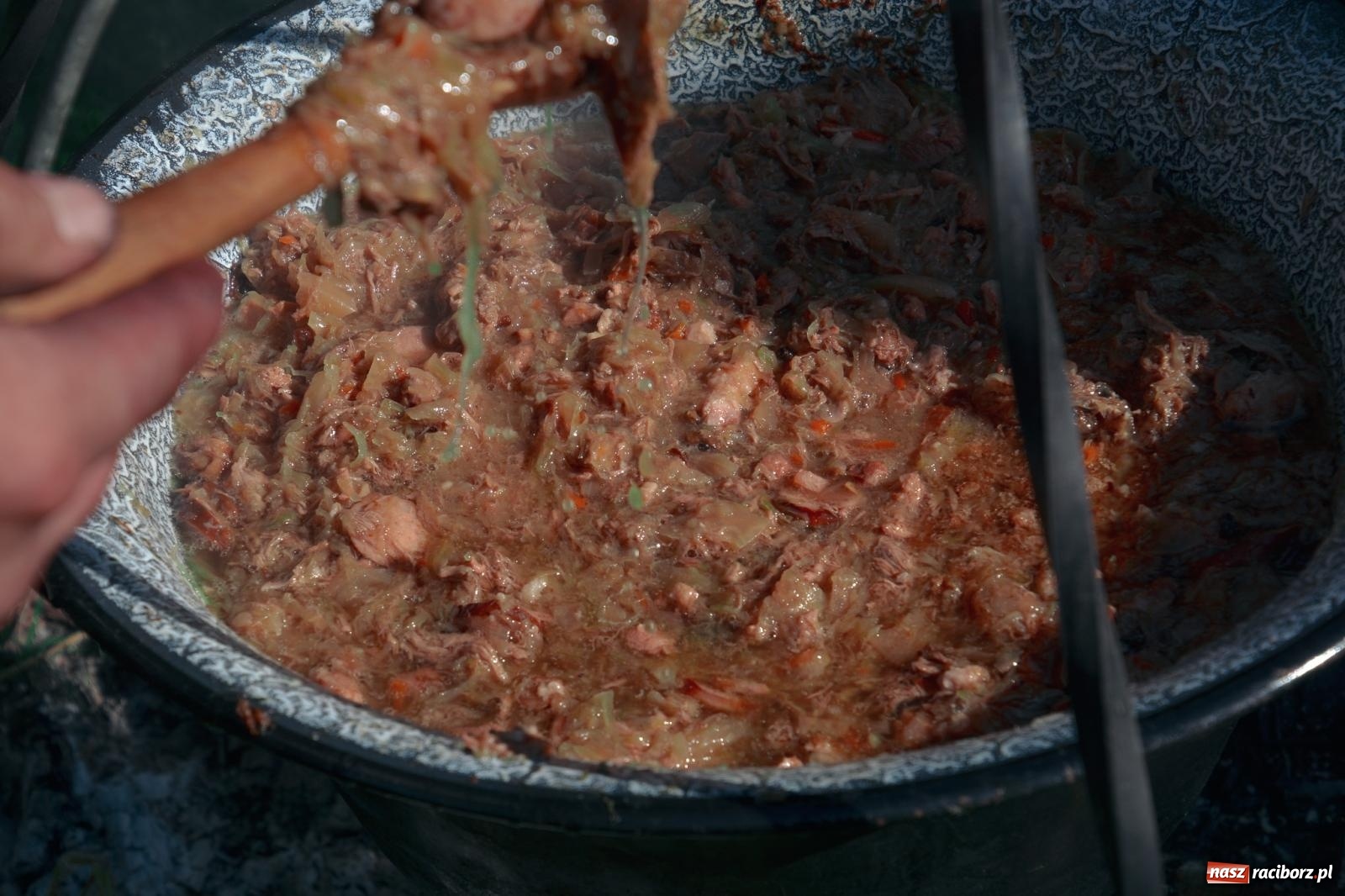 Zdjęcie w galerii na portalu naszraciborz.pl: Niebiosa okazały się łaskawe. Słoneczne winobranie w Trolikówce w Krowiarkach [FOTO i WIDEO] wiadomości z regionu