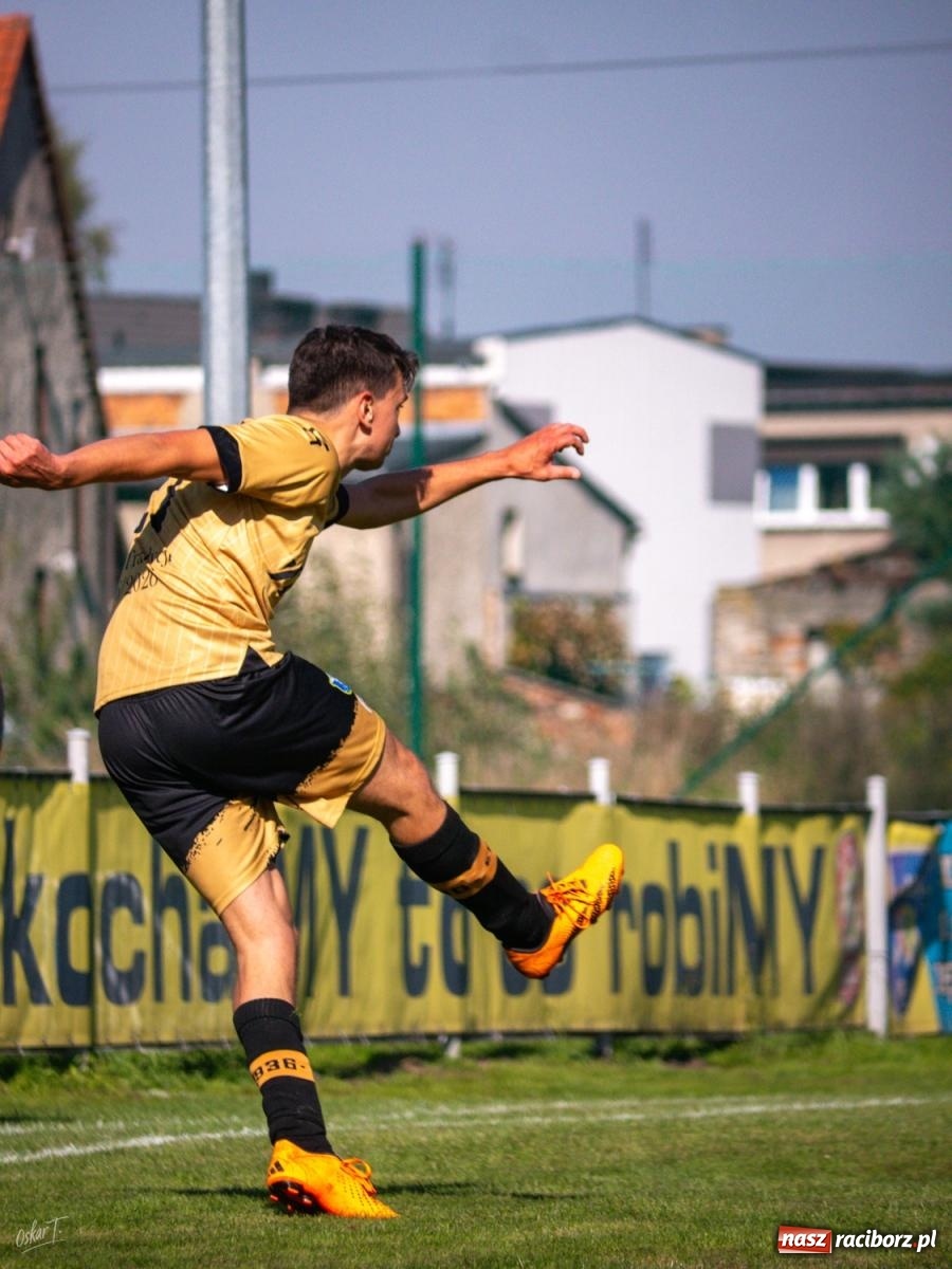 Zdjęcie w galerii na portalu naszraciborz.pl: Klasa okręgowa: Gamów wywiózł komplet punktów z Nędzy [FOTO] wiadomości z regionu