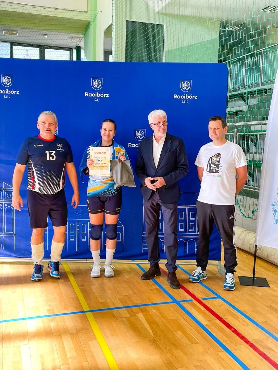 Zdjęcie w galerii na portalu naszraciborz.pl: VI Turniej Siatkówki Samorządowców Subregionu Zachodniego. Racibórz najlepszy na własnym parkiecie wiadomości z regionu