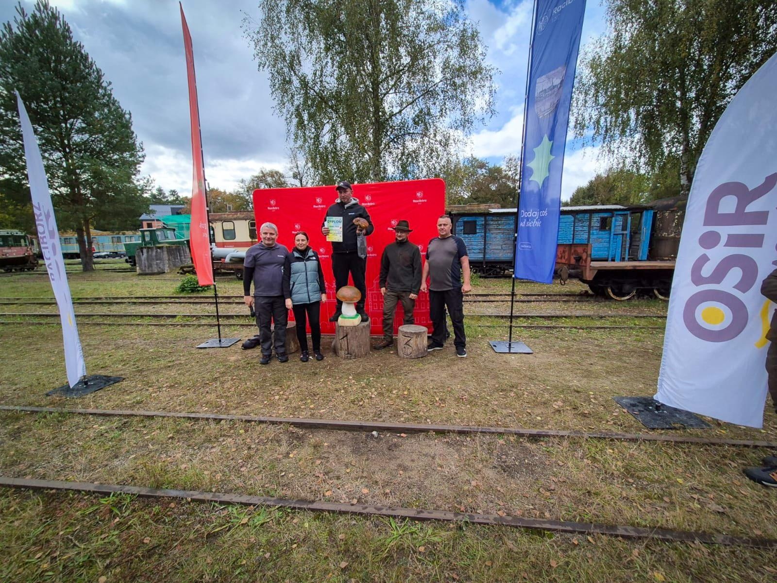Zdjęcie w galerii na portalu naszraciborz.pl: Ale to było grzybobranie! X zawody w rudzkich lasach wiadomości z regionu