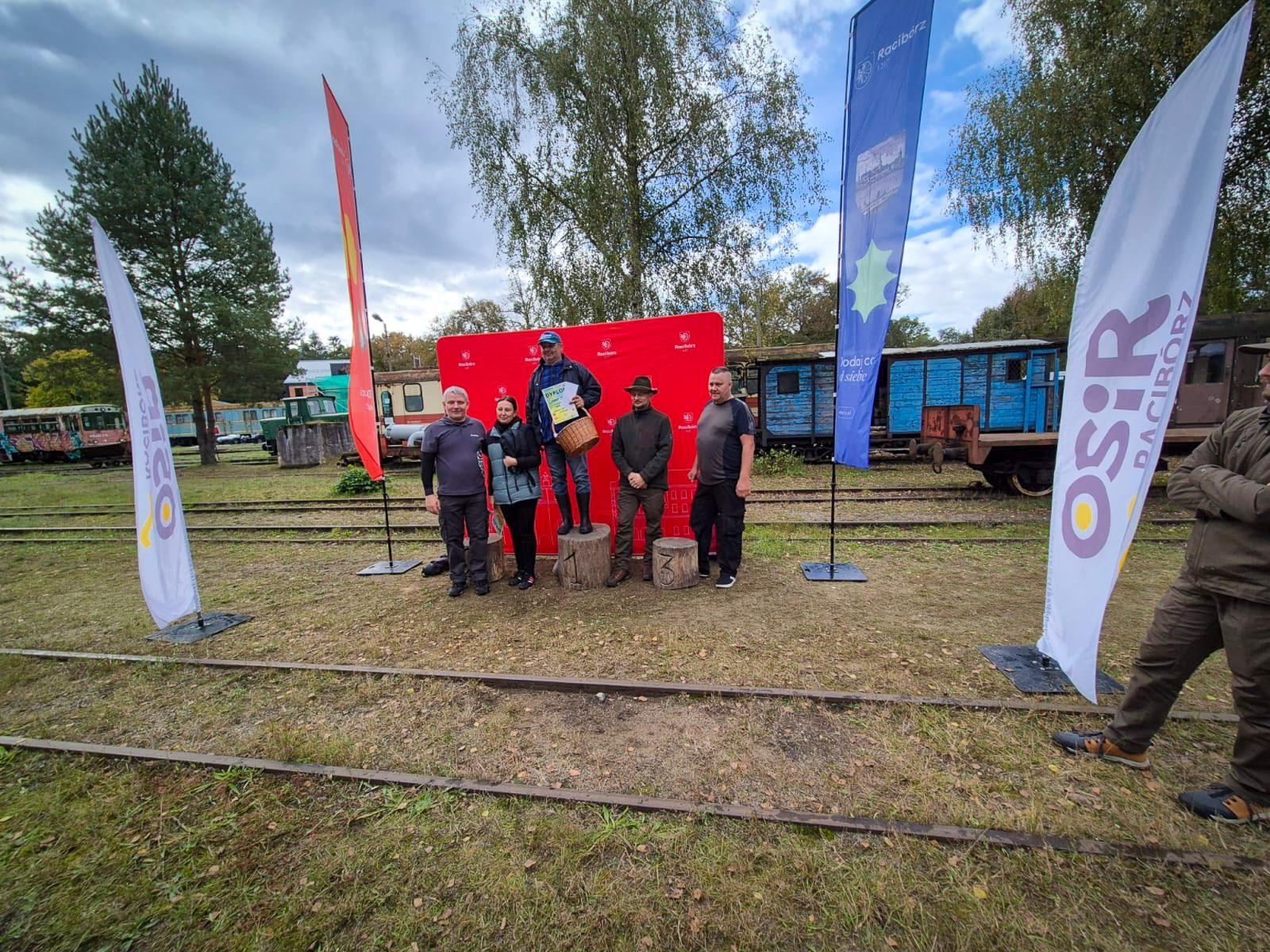 Zdjęcie w galerii na portalu naszraciborz.pl: Ale to było grzybobranie! X zawody w rudzkich lasach wiadomości z regionu