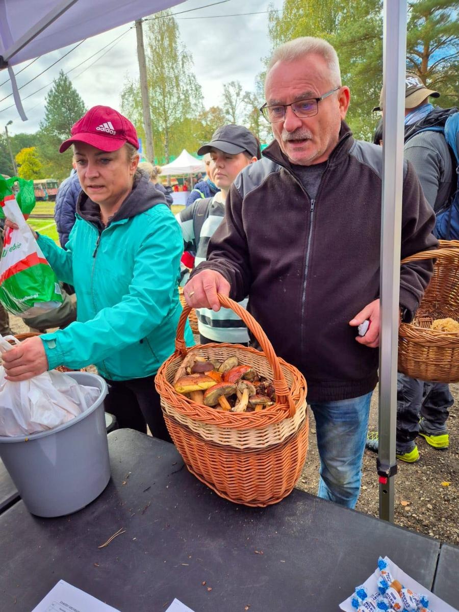 Zdjęcie w galerii na portalu naszraciborz.pl: Ale to było grzybobranie! X zawody w rudzkich lasach wiadomości z regionu