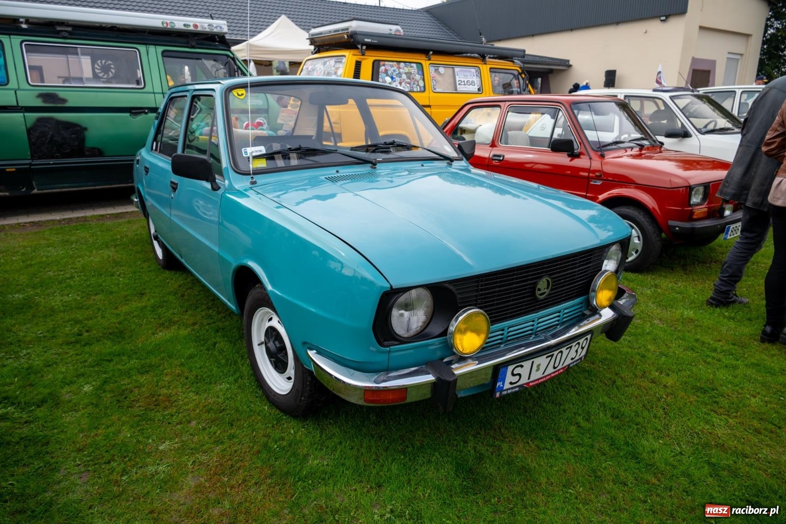 Zdjęcie w galerii na portalu naszraciborz.pl: Jesienny zlot pojazdów zabytkowych w Zabełkowie na zamknięcie sezonu motorowego wiadomości z regionu