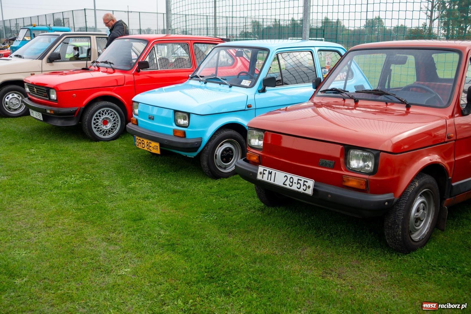 Zdjęcie w galerii na portalu naszraciborz.pl: Jesienny zlot pojazdów zabytkowych w Zabełkowie na zamknięcie sezonu motorowego wiadomości z regionu