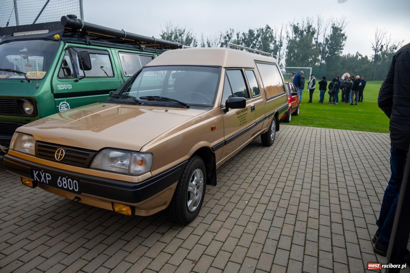 Zdjęcie w galerii na portalu naszraciborz.pl: Jesienny zlot pojazdów zabytkowych w Zabełkowie na zamknięcie sezonu motorowego wiadomości z regionu