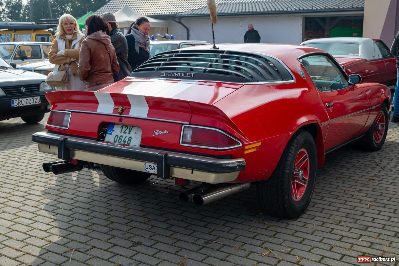 Zdjęcie w galerii na portalu naszraciborz.pl: Jesienny zlot pojazdów zabytkowych w Zabełkowie na zamknięcie sezonu motorowego wiadomości z regionu