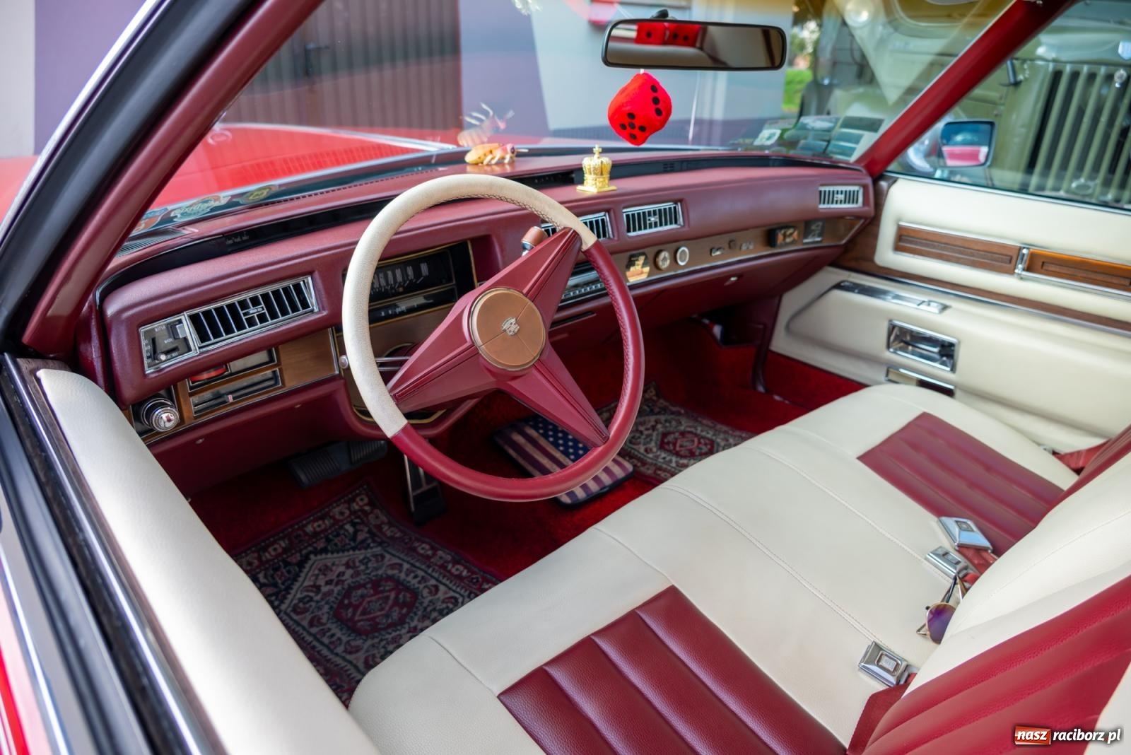 Zdjęcie w galerii na portalu naszraciborz.pl: Jesienny zlot pojazdów zabytkowych w Zabełkowie na zamknięcie sezonu motorowego wiadomości z regionu