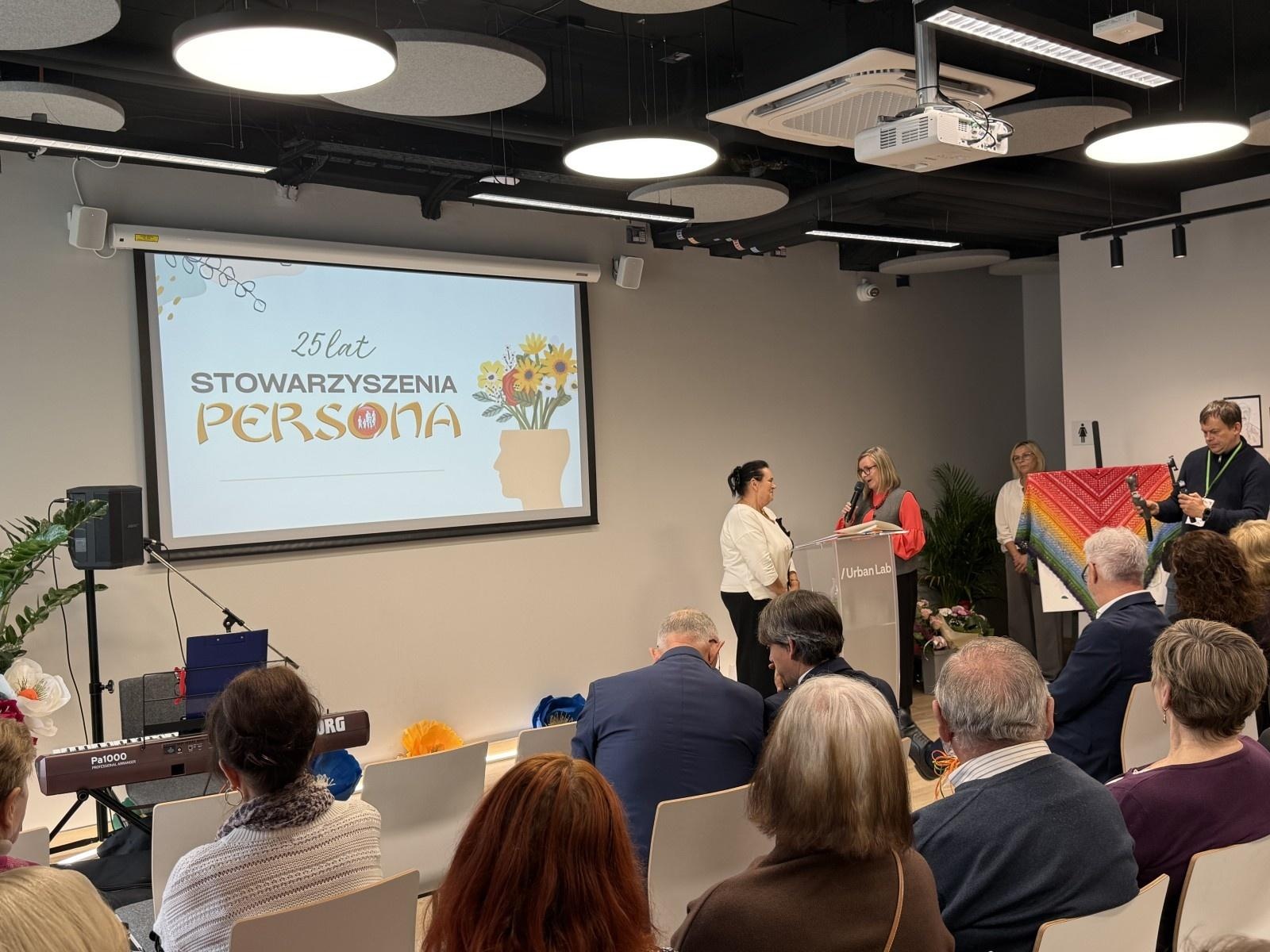 Zdjęcie w galerii na portalu naszraciborz.pl: 25 lat Stowarzyszenia Persona. Ćwierć wieku działań na rzecz zdrowia psychicznego i społecznej wrażliwości [FOTO i WIDEO] wiadomości z regionu