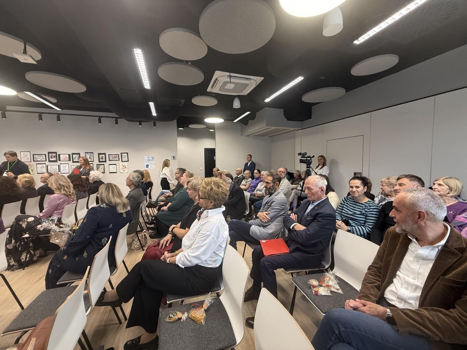 Zdjęcie w galerii na portalu naszraciborz.pl: 25 lat Stowarzyszenia Persona. Ćwierć wieku działań na rzecz zdrowia psychicznego i społecznej wrażliwości [FOTO i WIDEO] wiadomości z regionu