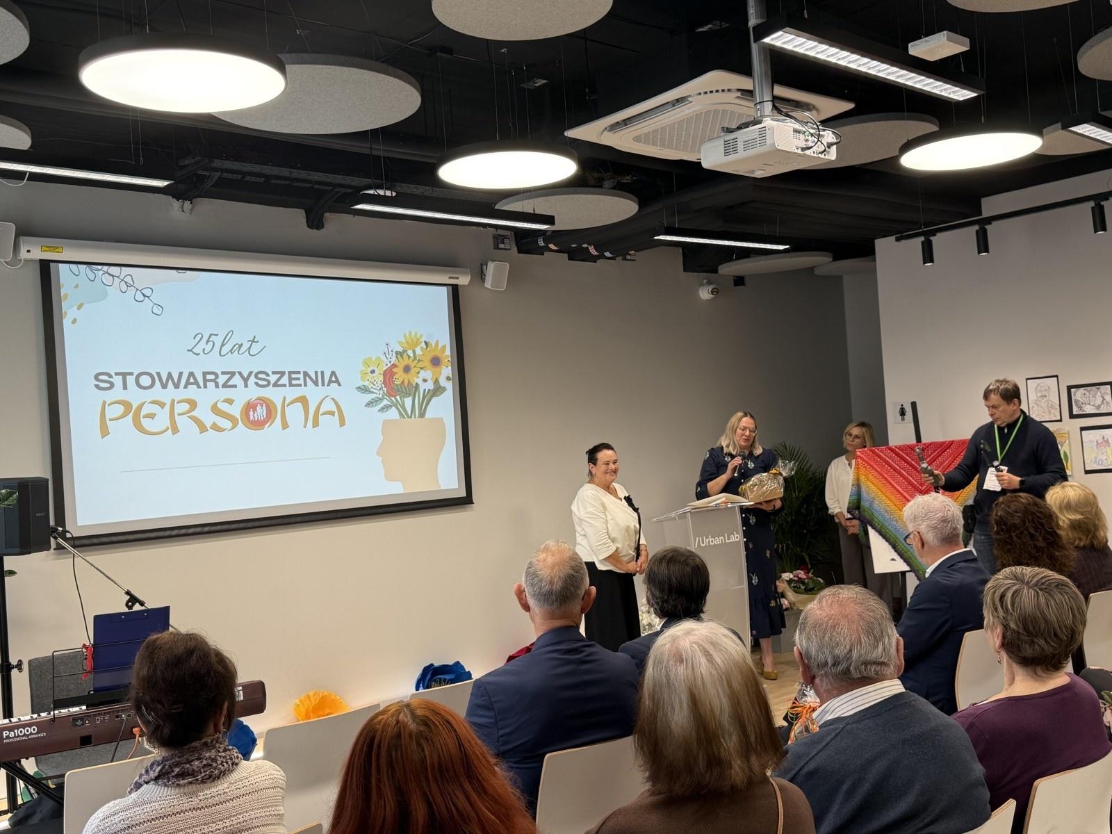 Zdjęcie w galerii na portalu naszraciborz.pl: 25 lat Stowarzyszenia Persona. Ćwierć wieku działań na rzecz zdrowia psychicznego i społecznej wrażliwości [FOTO i WIDEO] wiadomości z regionu