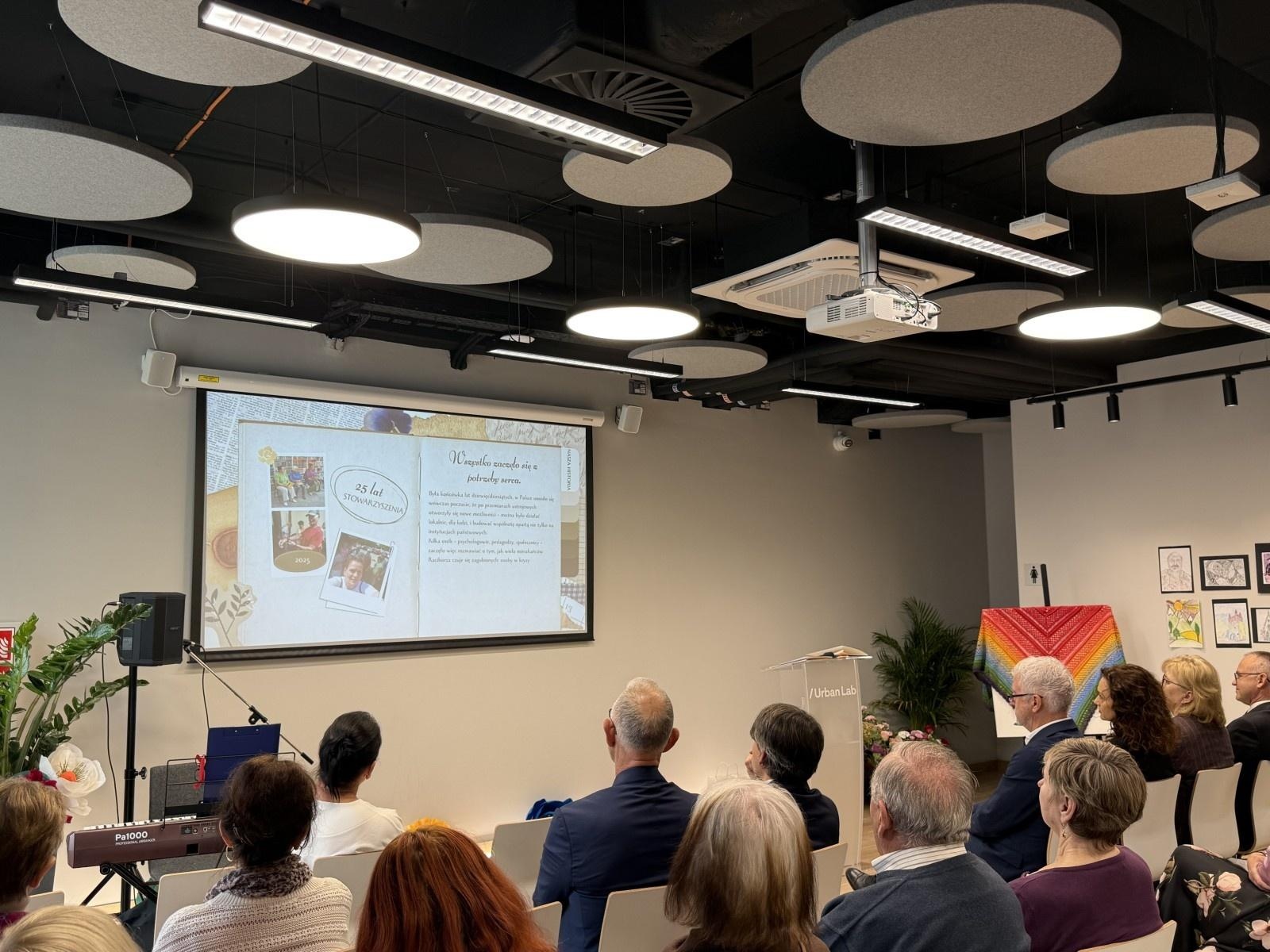 Zdjęcie w galerii na portalu naszraciborz.pl: 25 lat Stowarzyszenia Persona. Ćwierć wieku działań na rzecz zdrowia psychicznego i społecznej wrażliwości [FOTO i WIDEO] wiadomości z regionu