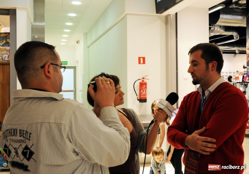 Zdjęcie w galerii na portalu naszraciborz.pl: W Młyńskiej odbył się casting wiadomości z regionu
