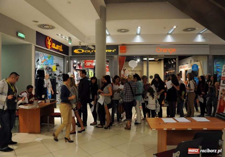 Zdjęcie w galerii na portalu naszraciborz.pl: W Młyńskiej odbył się casting wiadomości z regionu