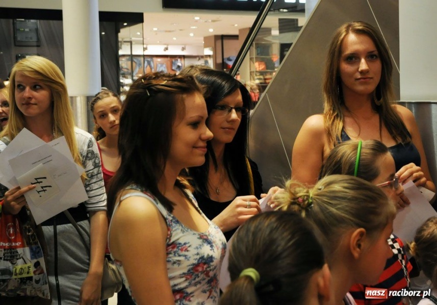 Zdjęcie w galerii na portalu naszraciborz.pl: W Młyńskiej odbył się casting wiadomości z regionu