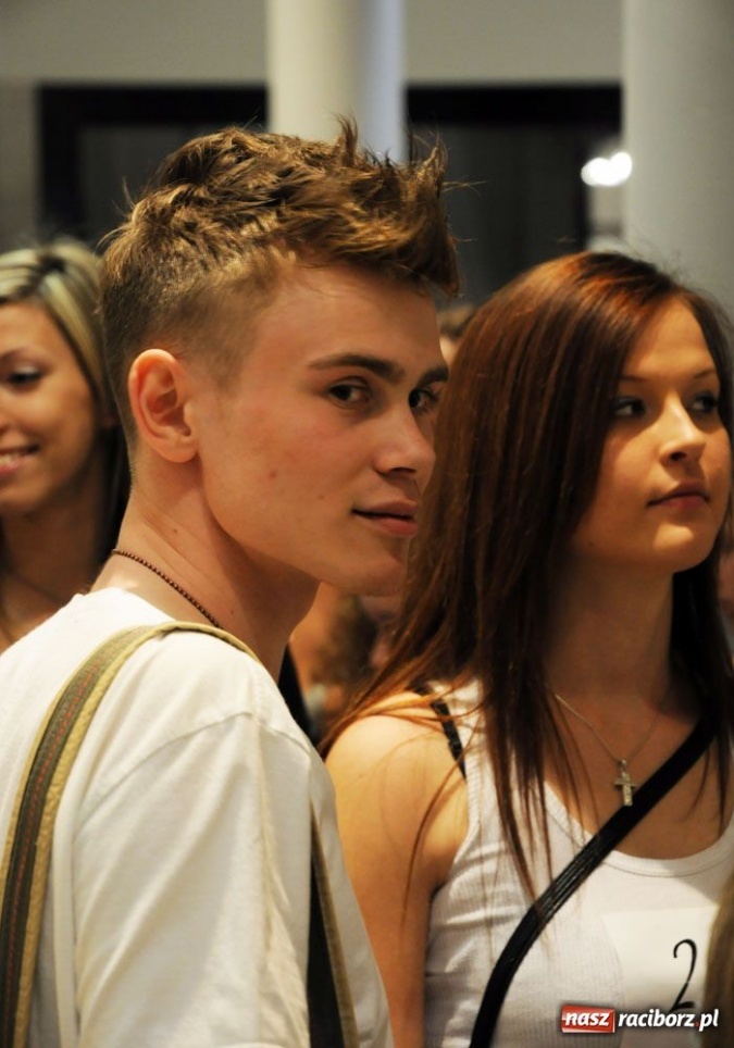 Zdjęcie w galerii na portalu naszraciborz.pl: W Młyńskiej odbył się casting wiadomości z regionu