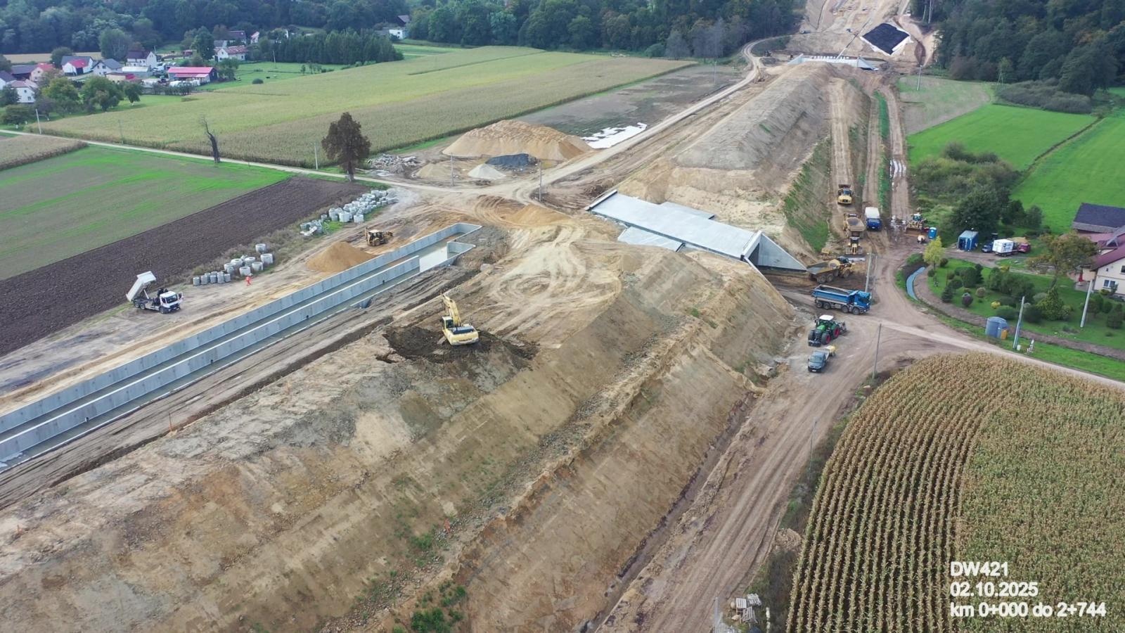 Zdjęcie w galerii na portalu naszraciborz.pl: Tak powstaje nowy most na Odrze pod Raciborzem - wrześniowy raport z prac [FOTO] wiadomości z regionu