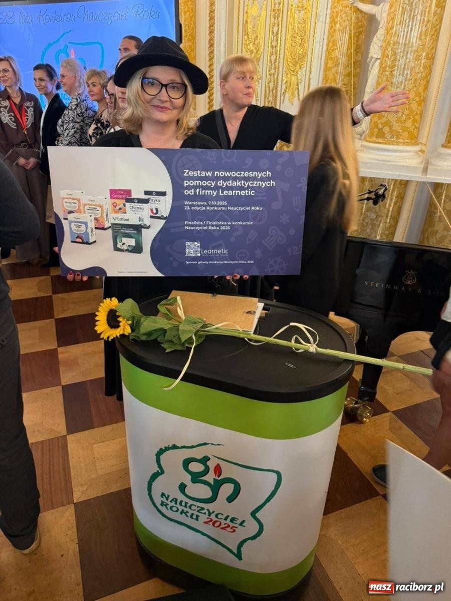 Zdjęcie w galerii na portalu naszraciborz.pl: Raciborzanka w gronie finalistów konkursu Nauczyciel Roku 2025. Gala w Zamku Królewskim w Warszawie wiadomości z regionu