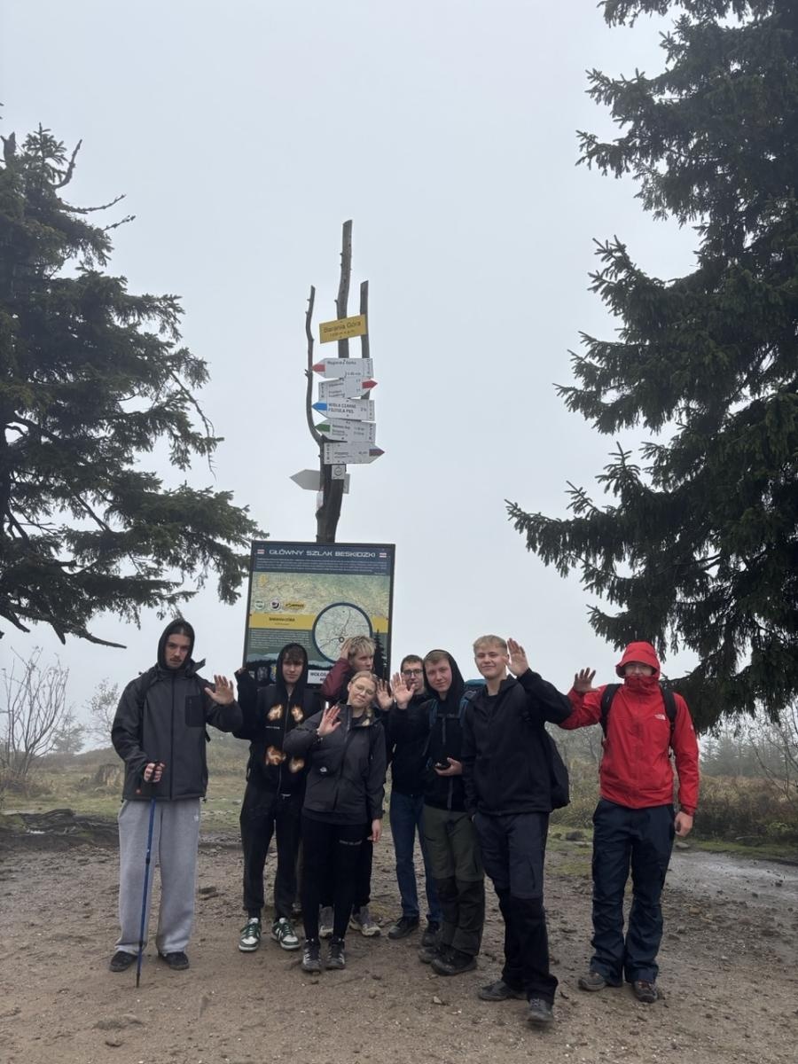 Zdjęcie w galerii na portalu naszraciborz.pl: Ekonomik na szlaku. Przygoda w Beskidzie Śląskim wiadomości z regionu