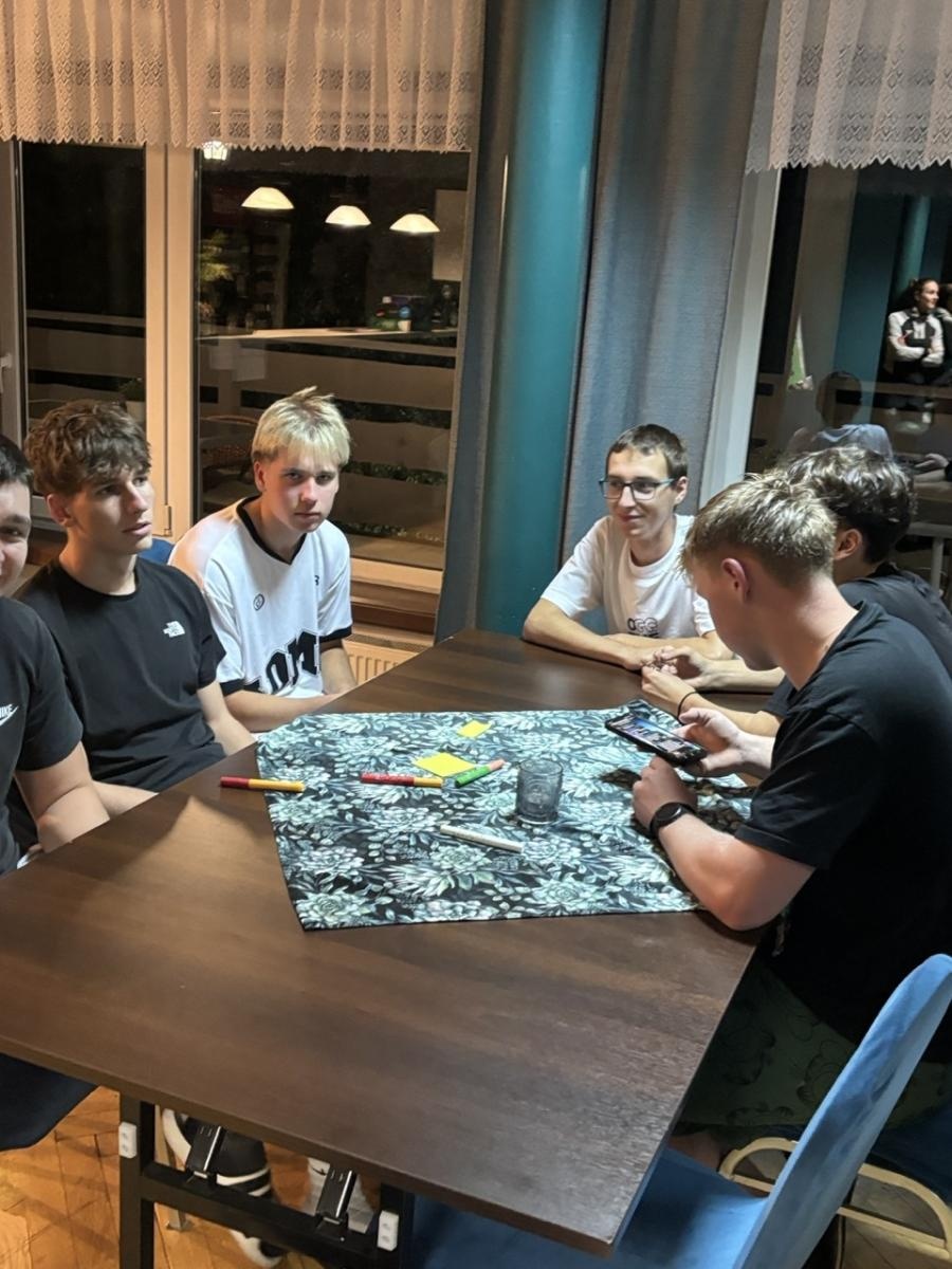 Zdjęcie w galerii na portalu naszraciborz.pl: Ekonomik na szlaku. Przygoda w Beskidzie Śląskim wiadomości z regionu