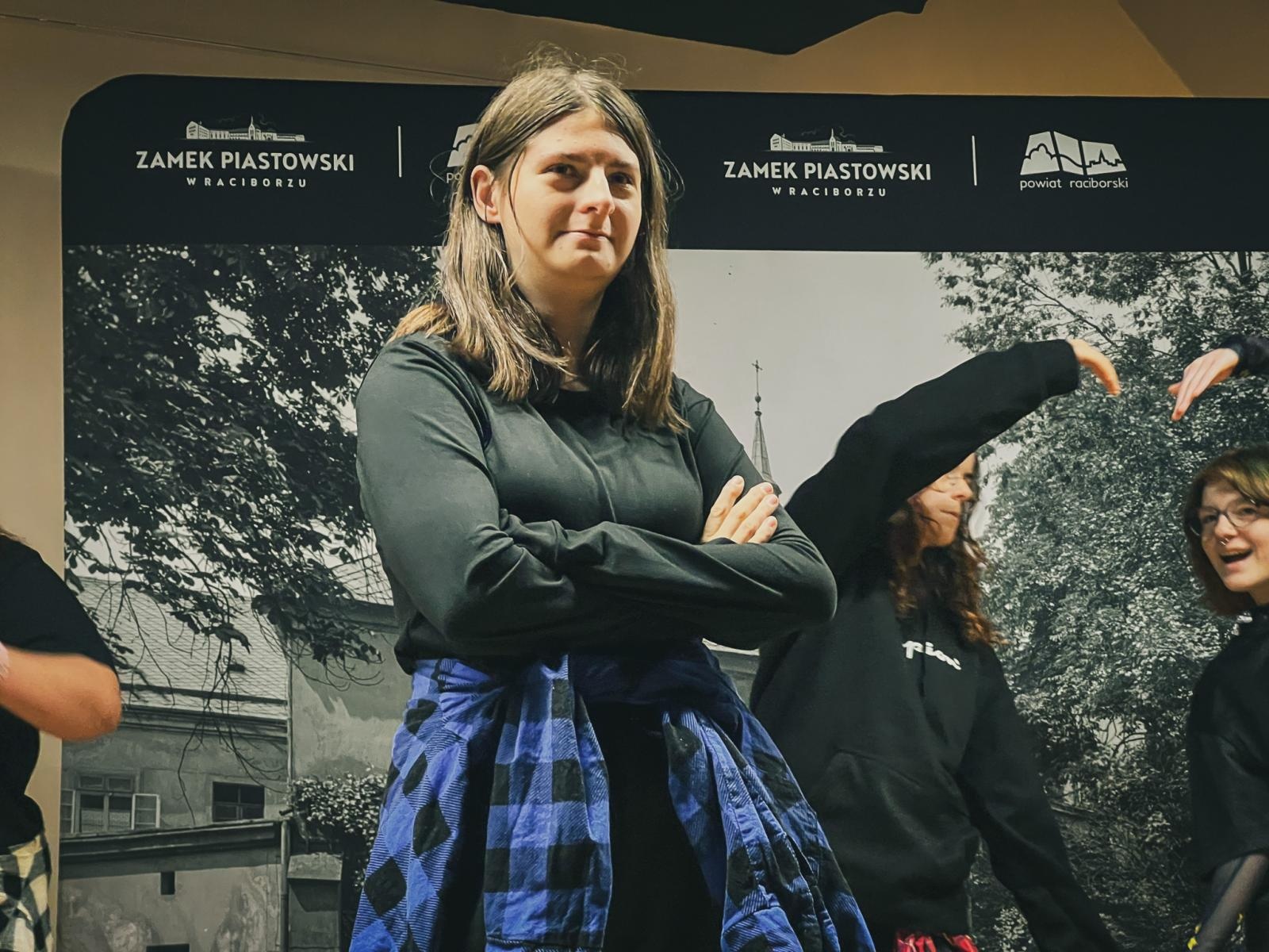 Zdjęcie w galerii na portalu naszraciborz.pl: Wojewódzki Dzień Migającego Seniora w Raciborzu – premiera filmu dla niesłyszących i słabosłyszących o zamku wiadomości z regionu