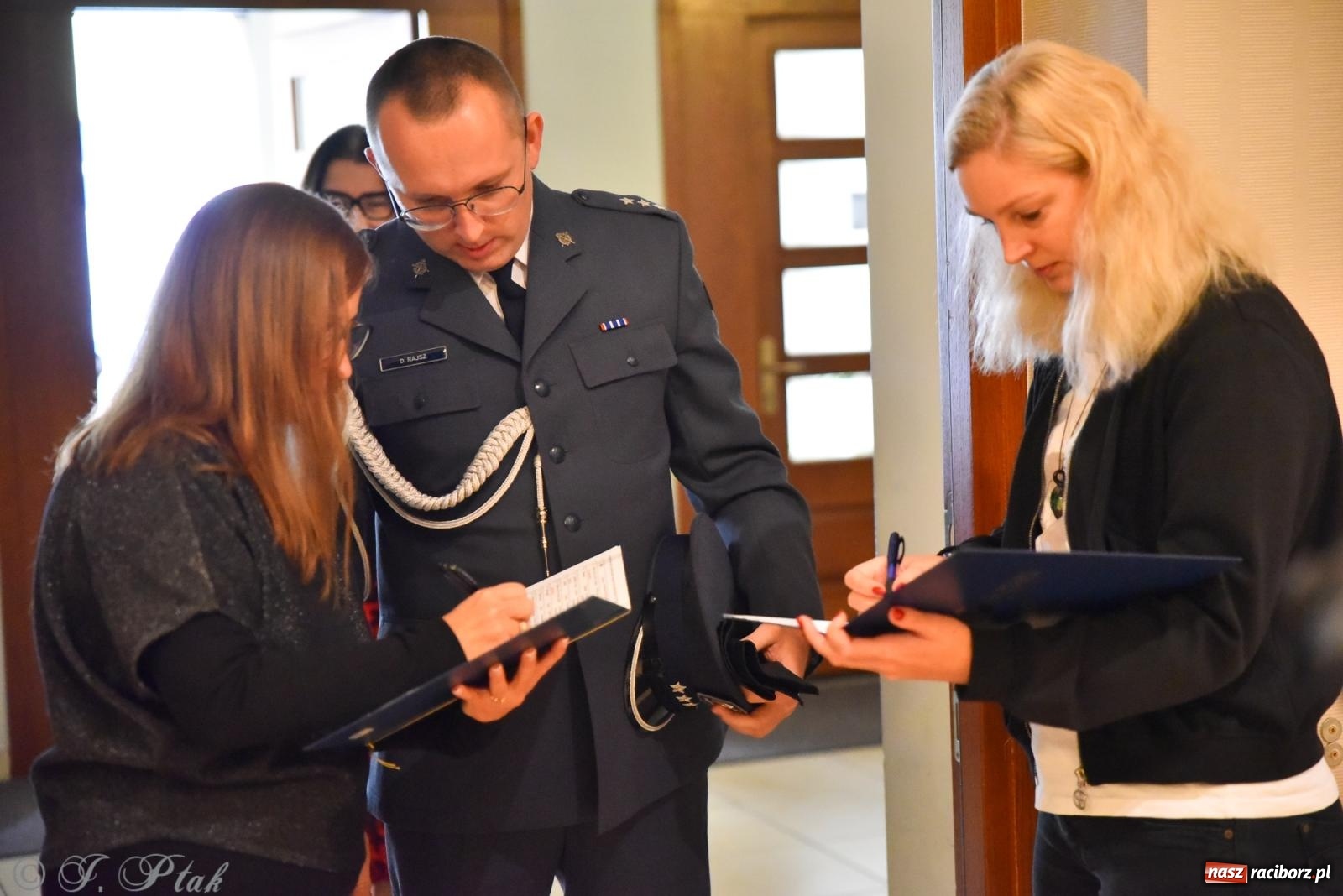 Zdjęcie w galerii na portalu naszraciborz.pl: Edukacja – najpotężniejsza broń do zmiany świata. Gaudeamus igitur w raciborskiej Akademii Nauk Stosowanych wiadomości z regionu