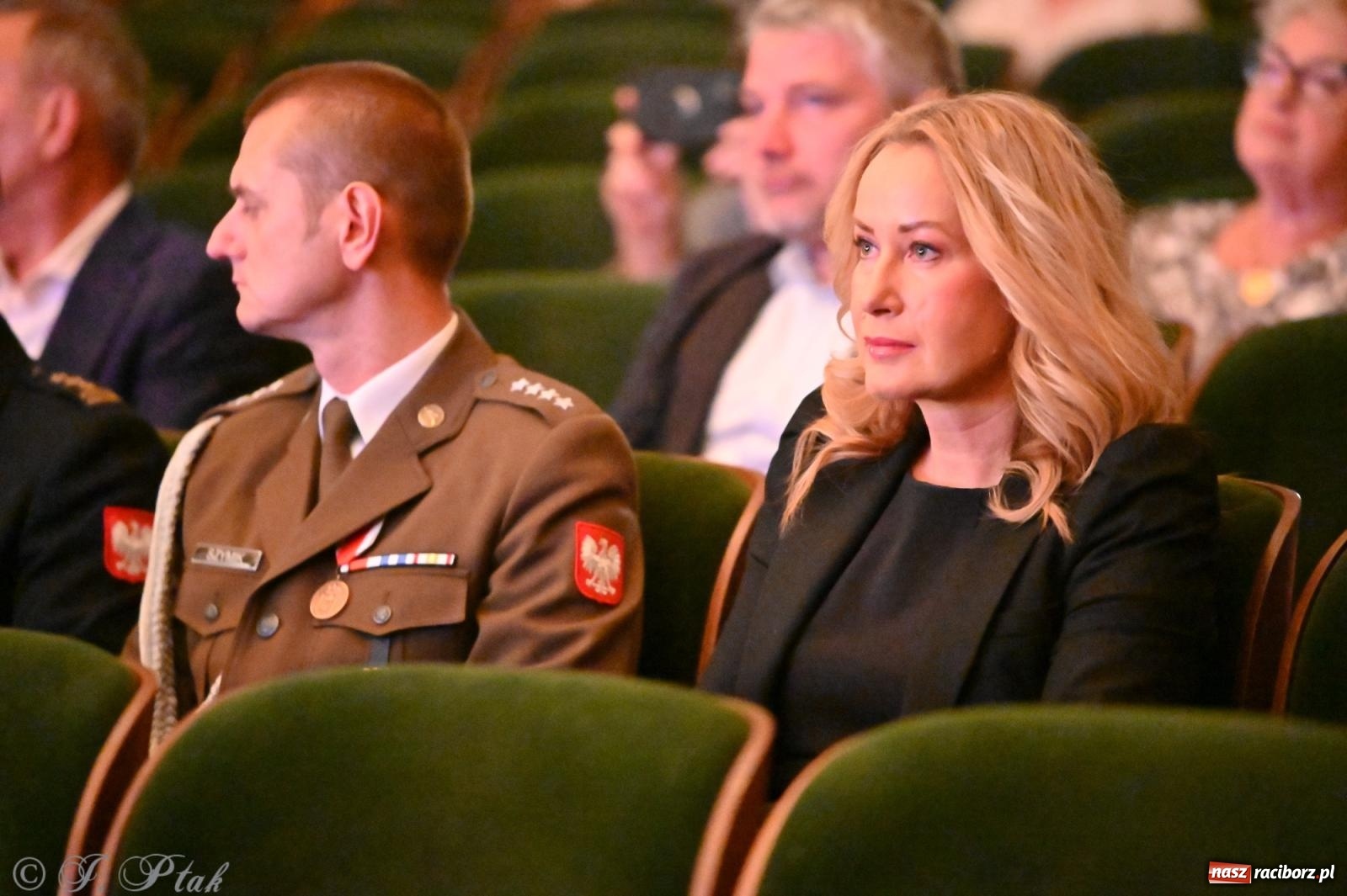 Zdjęcie w galerii na portalu naszraciborz.pl: Edukacja – najpotężniejsza broń do zmiany świata. Gaudeamus igitur w raciborskiej Akademii Nauk Stosowanych wiadomości z regionu