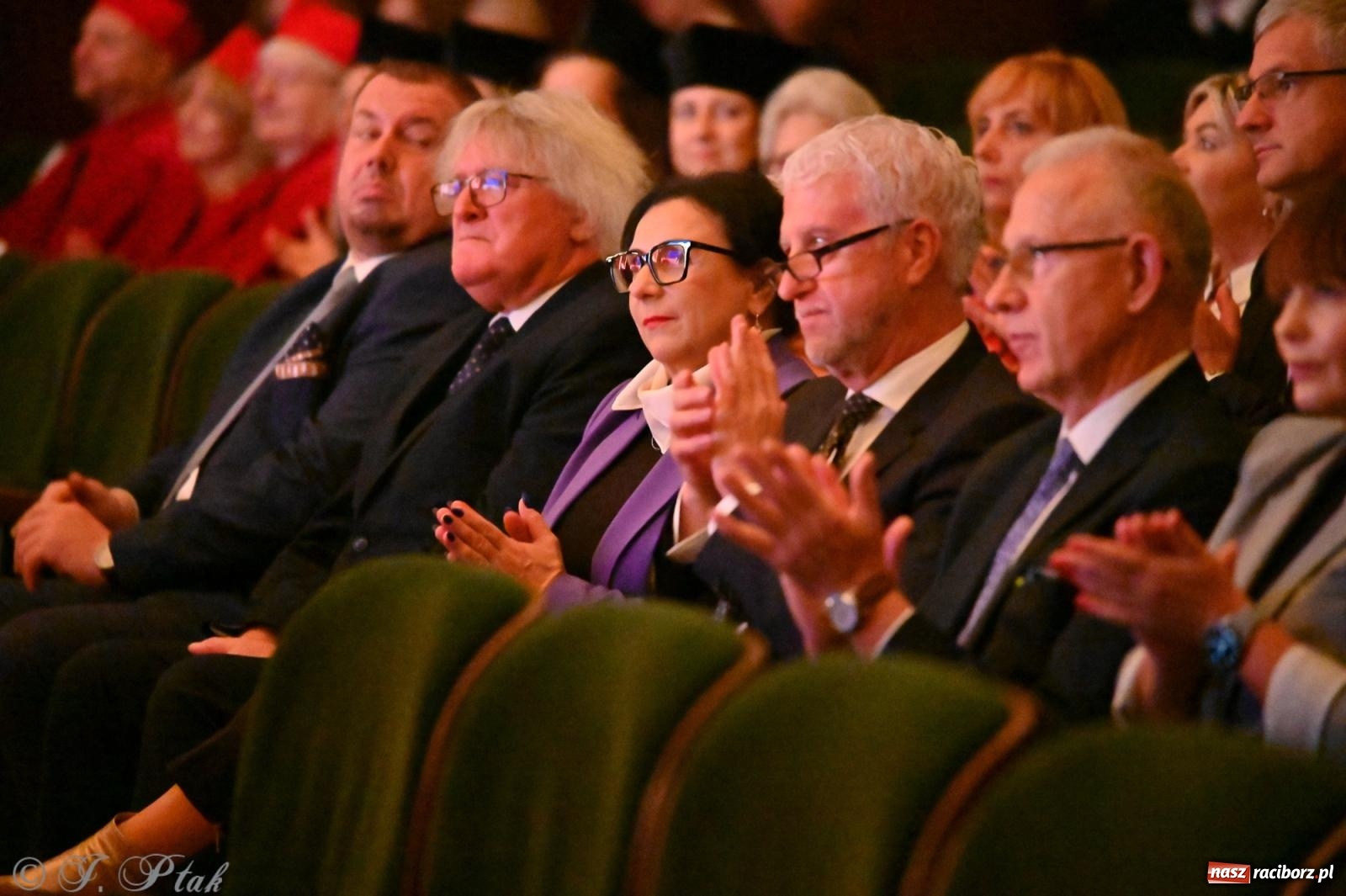 Zdjęcie w galerii na portalu naszraciborz.pl: Edukacja – najpotężniejsza broń do zmiany świata. Gaudeamus igitur w raciborskiej Akademii Nauk Stosowanych wiadomości z regionu