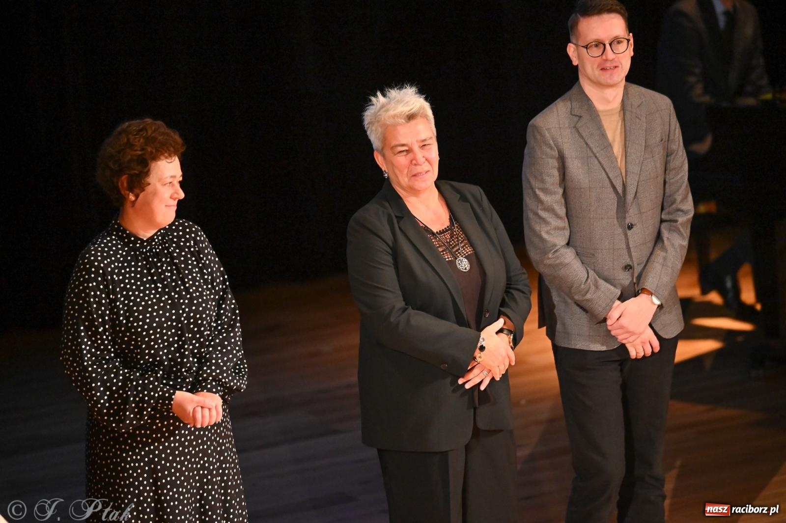 Zdjęcie w galerii na portalu naszraciborz.pl: Edukacja – najpotężniejsza broń do zmiany świata. Gaudeamus igitur w raciborskiej Akademii Nauk Stosowanych wiadomości z regionu