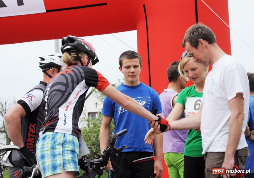 Zdjęcie w galerii na portalu naszraciborz.pl: Trójbój sztafetowy w Ciechowicach wiadomości z regionu