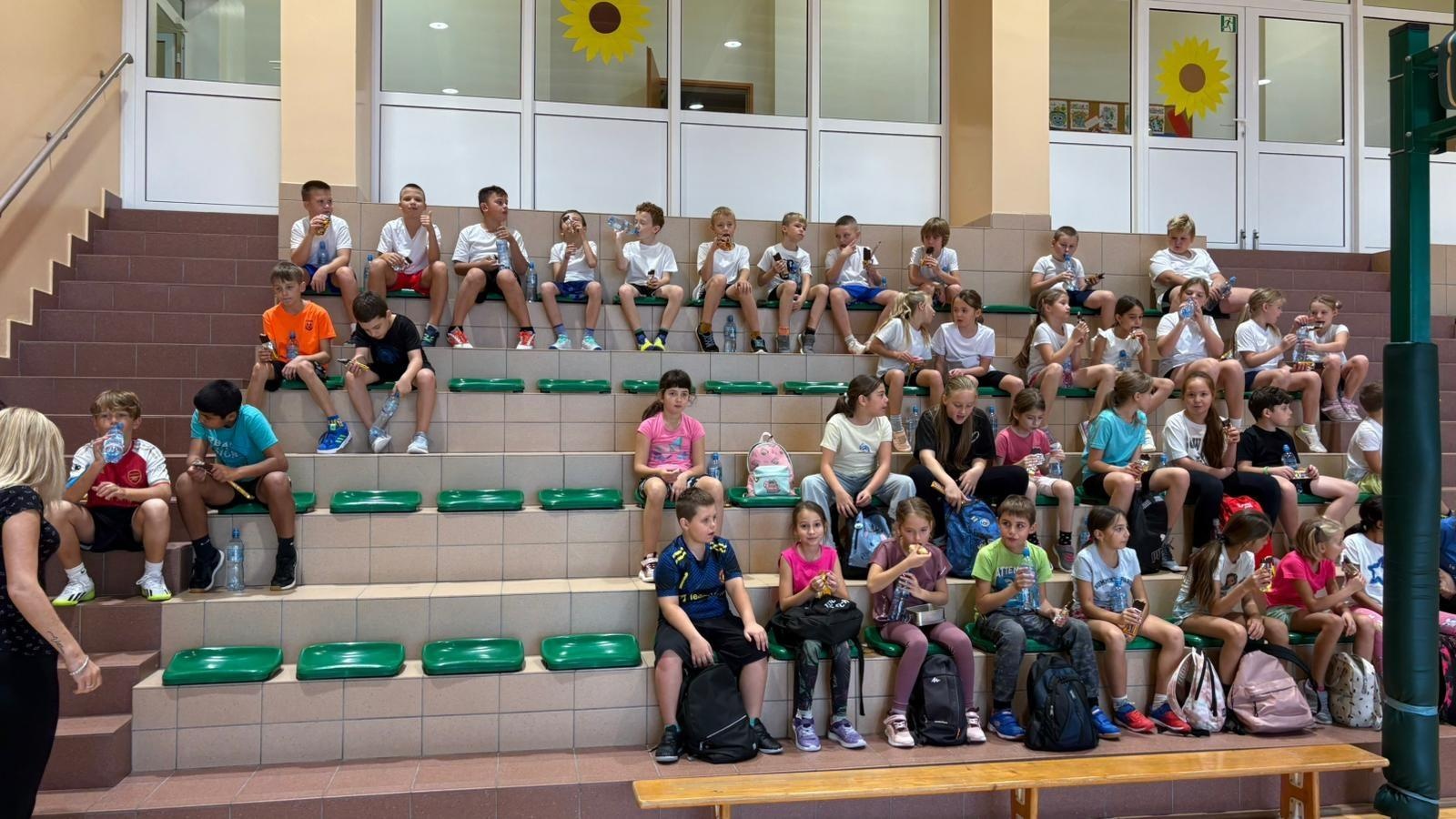 Zdjęcie w galerii na portalu naszraciborz.pl: Sport bez granic – polsko-czeskie spotkanie młodych sportowców w Rudniku wiadomości z regionu