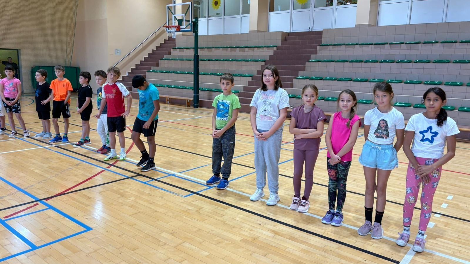 Zdjęcie w galerii na portalu naszraciborz.pl: Sport bez granic – polsko-czeskie spotkanie młodych sportowców w Rudniku wiadomości z regionu