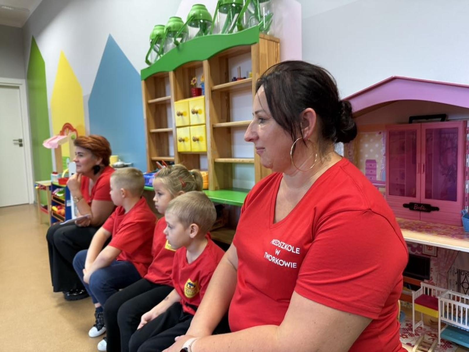 Zdjęcie w galerii na portalu naszraciborz.pl: Nowe place zabaw w Tworkowie dla najmłodszych wiadomości z regionu