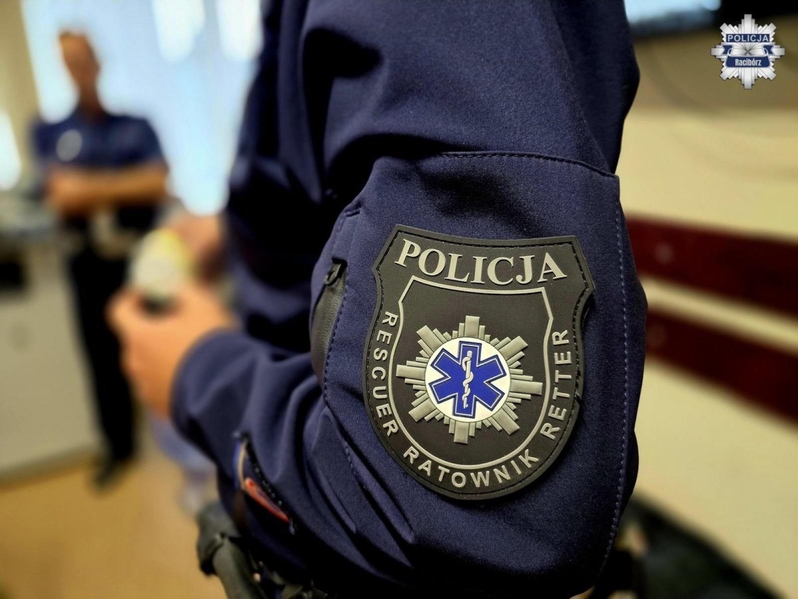 Zdjęcie w galerii na portalu naszraciborz.pl: Nie tylko kontrolują, ale i ratują. Szkolenie z pierwszej pomocy dla funkcjonariuszy drogówki wiadomości z regionu