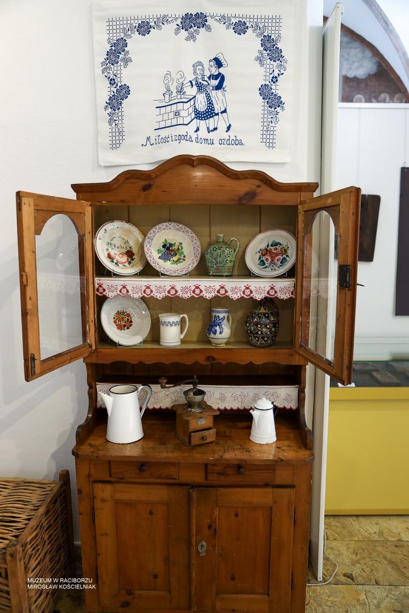 Zdjęcie w galerii na portalu naszraciborz.pl: Tradycje kulinarne ziemi raciborskiej i hulczyńskiej - nowa wystawa w Muzeum już otwarta wiadomości z regionu