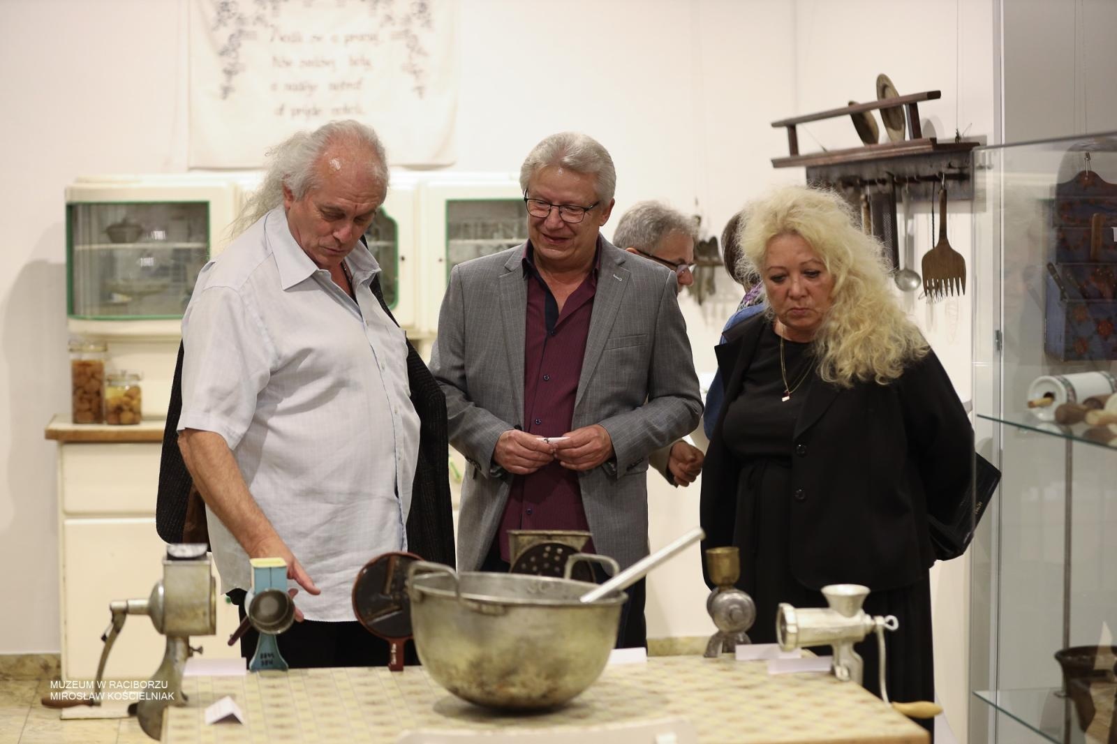 Zdjęcie w galerii na portalu naszraciborz.pl: Tradycje kulinarne ziemi raciborskiej i hulczyńskiej - nowa wystawa w Muzeum już otwarta wiadomości z regionu
