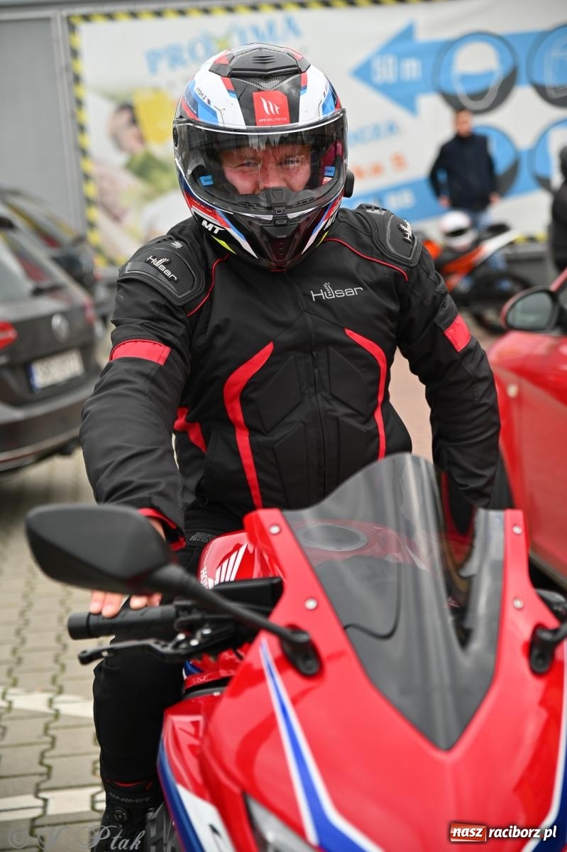 Zdjęcie w galerii na portalu naszraciborz.pl: Motocykliści zakończyli sezon 2025 w Raciborzu [FOTO i WIDEO] wiadomości z regionu
