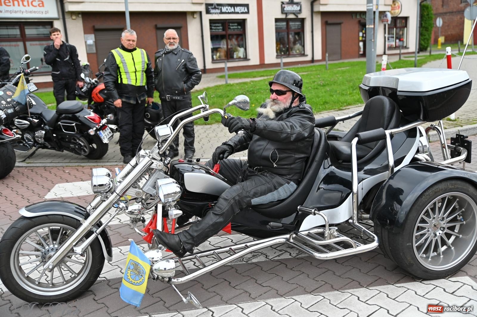 Zdjęcie w galerii na portalu naszraciborz.pl: Motocykliści zakończyli sezon 2025 w Raciborzu [FOTO i WIDEO] wiadomości z regionu