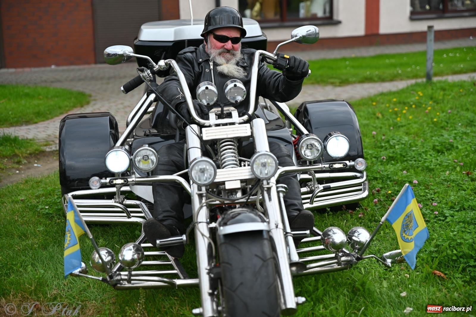 Zdjęcie w galerii na portalu naszraciborz.pl: Motocykliści zakończyli sezon 2025 w Raciborzu [FOTO i WIDEO] wiadomości z regionu