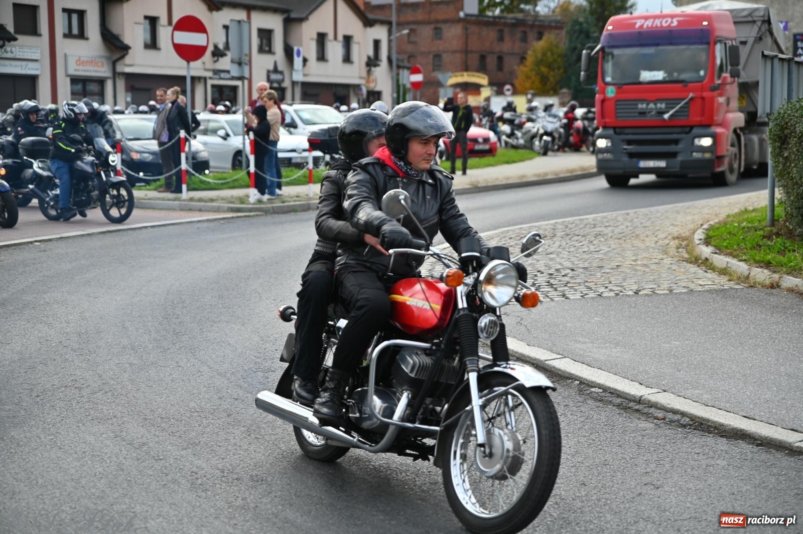 Zdjęcie w galerii na portalu naszraciborz.pl: Motocykliści zakończyli sezon 2025 w Raciborzu [FOTO i WIDEO] wiadomości z regionu