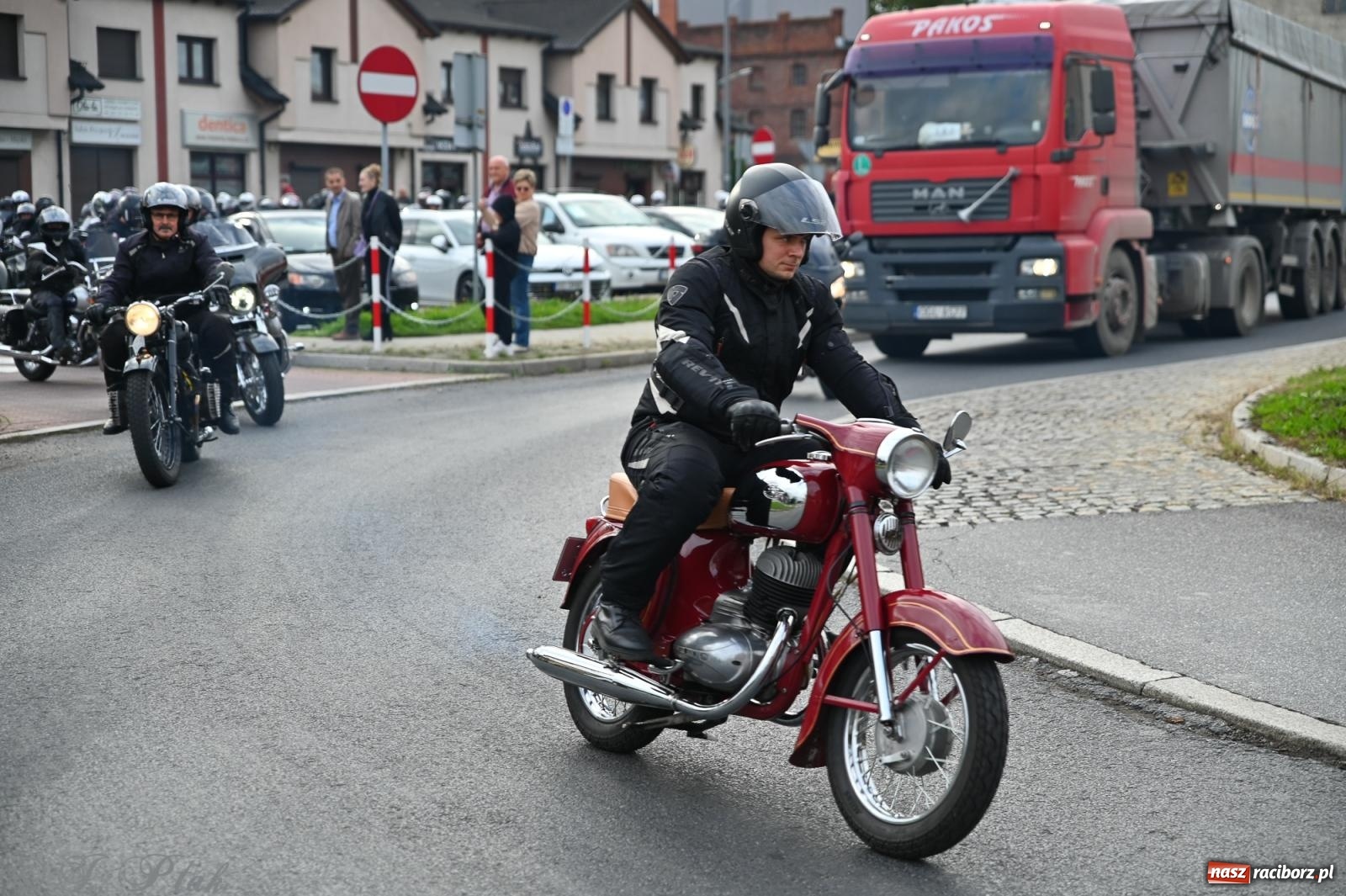 Zdjęcie w galerii na portalu naszraciborz.pl: Motocykliści zakończyli sezon 2025 w Raciborzu [FOTO i WIDEO] wiadomości z regionu