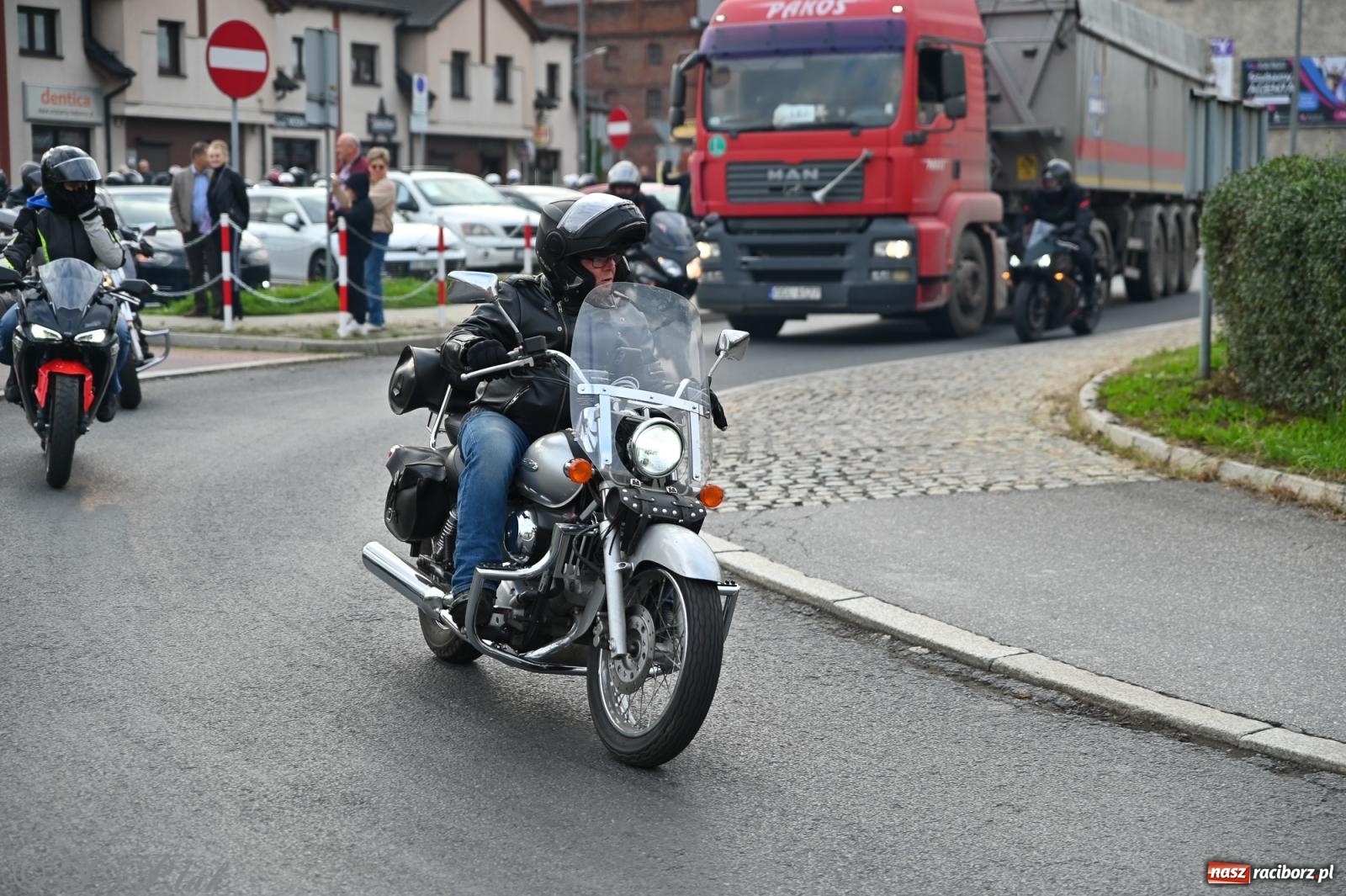 Zdjęcie w galerii na portalu naszraciborz.pl: Motocykliści zakończyli sezon 2025 w Raciborzu [FOTO i WIDEO] wiadomości z regionu