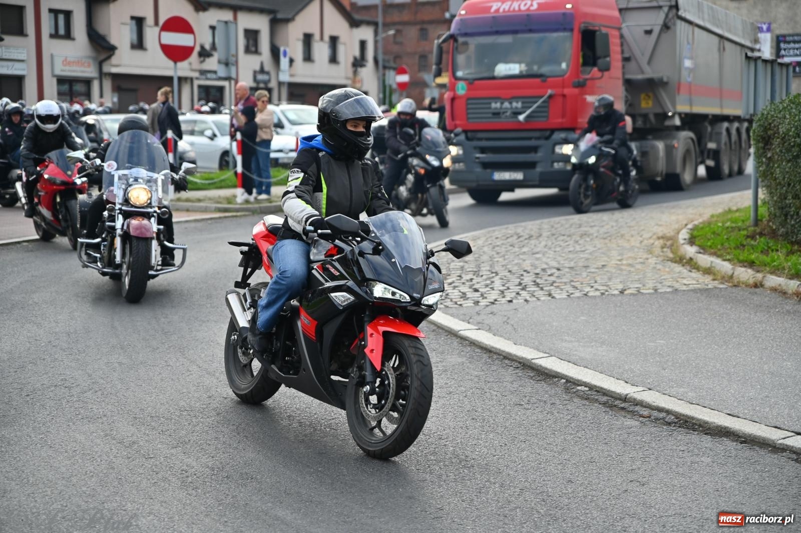 Zdjęcie w galerii na portalu naszraciborz.pl: Motocykliści zakończyli sezon 2025 w Raciborzu [FOTO i WIDEO] wiadomości z regionu
