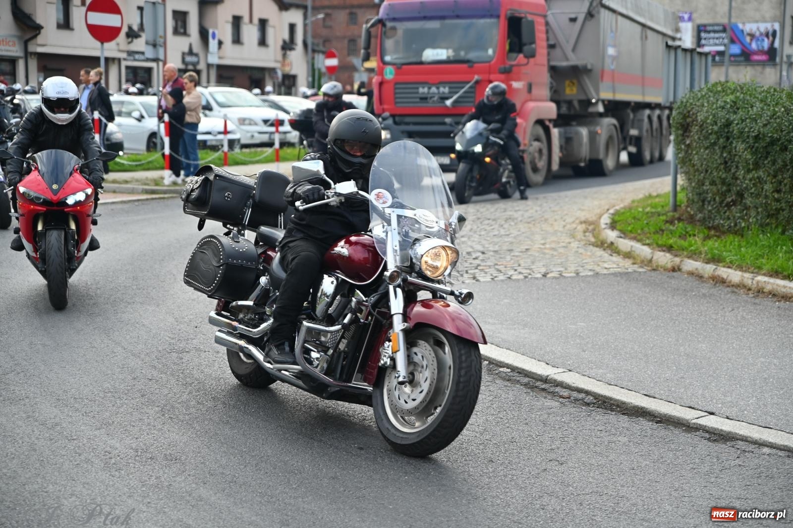Zdjęcie w galerii na portalu naszraciborz.pl: Motocykliści zakończyli sezon 2025 w Raciborzu [FOTO i WIDEO] wiadomości z regionu